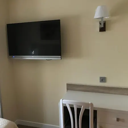 Residencial Santamaria 게스트하우스 2*