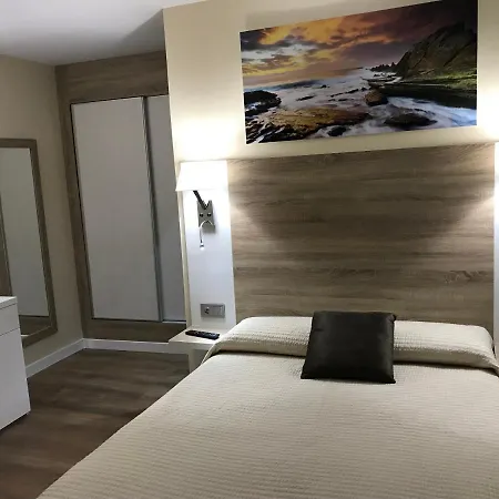 招待所 圣玛丽亚宾馆 Sancibrián